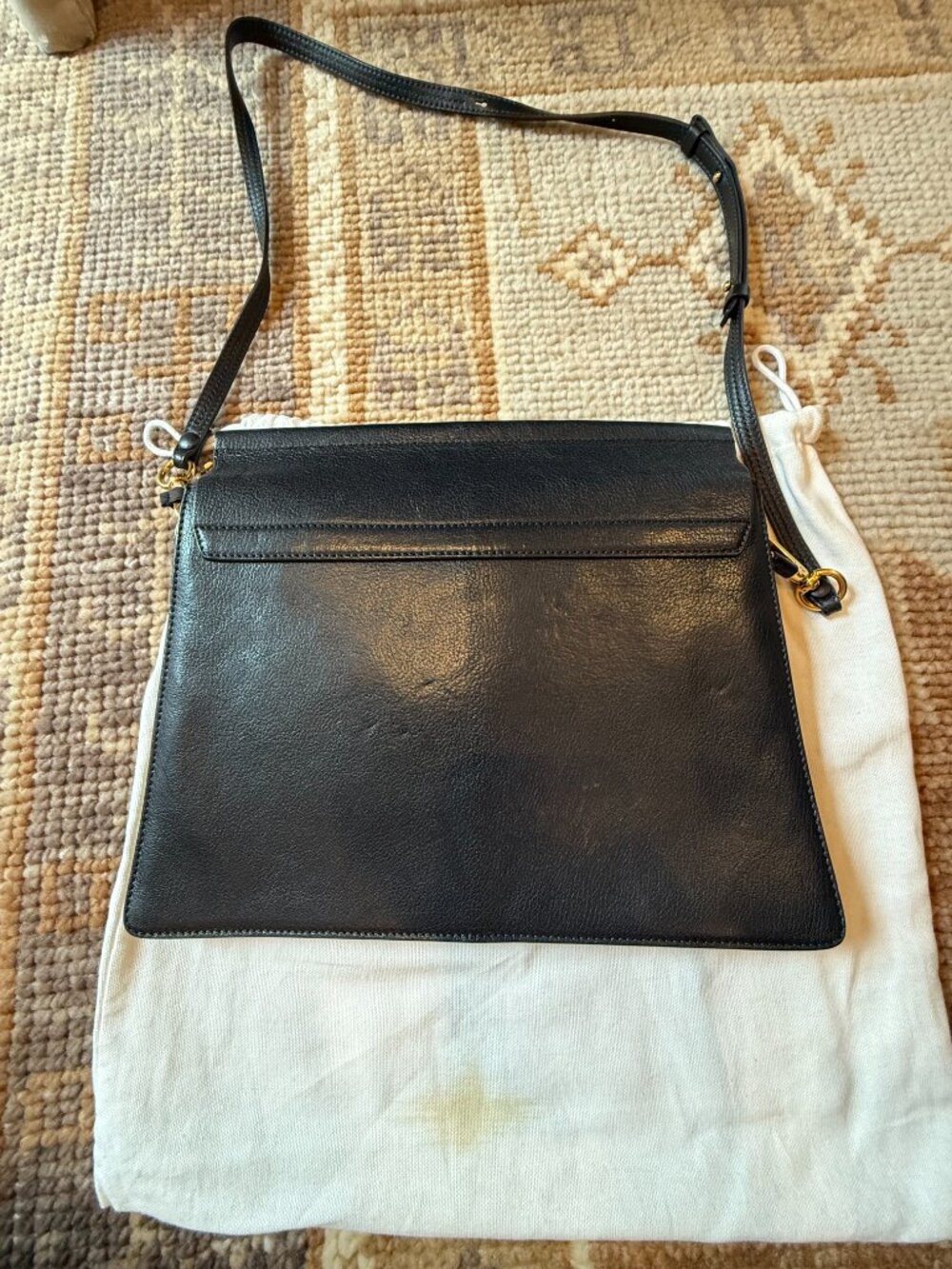 Chloe Faye Black Leather crossbody bag (removable strap) - Picture 3 of 3